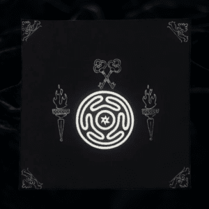Caminhos Cruzados: Toalha de Altar / Tarot Hécate Mística